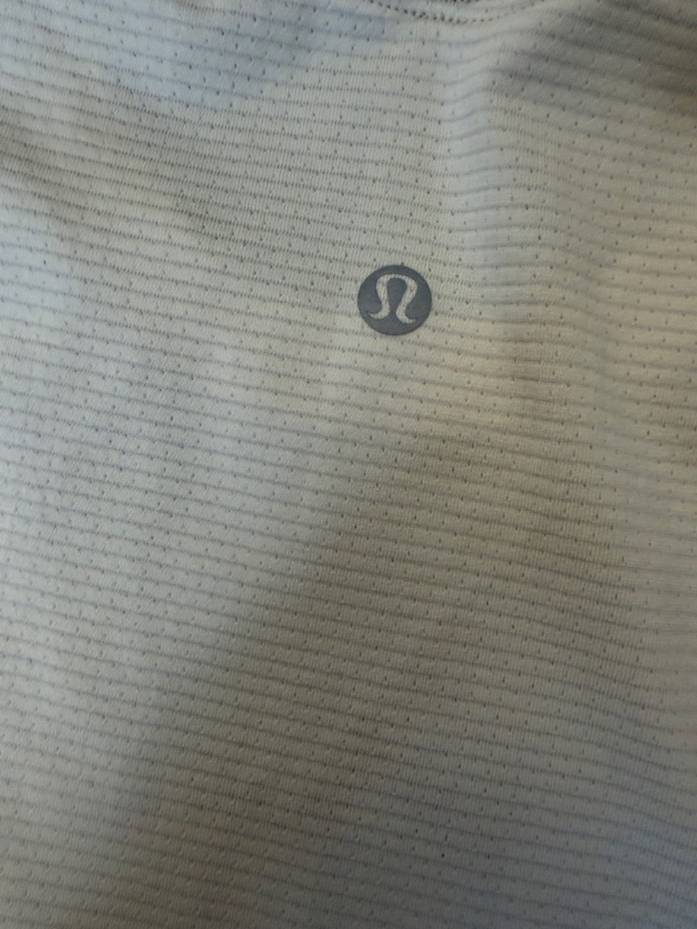 Lululemon Athletica Swiftly Crop Short Sleeve Top in Light Ivory - Size 8 - Picture 4 of 4